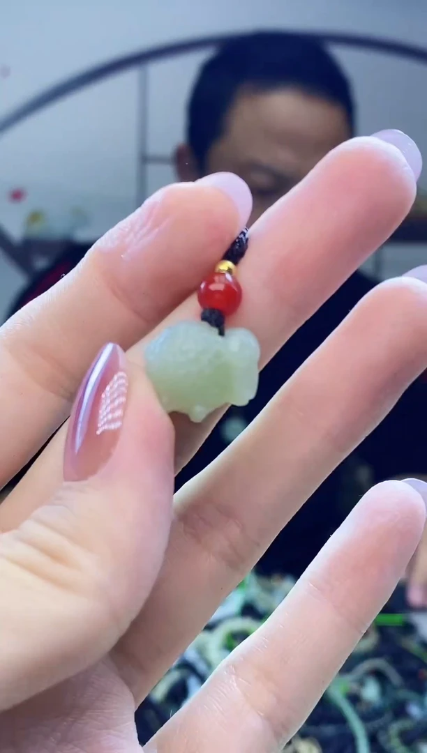 颈饰未镶嵌和田玉多样性发拍一发一