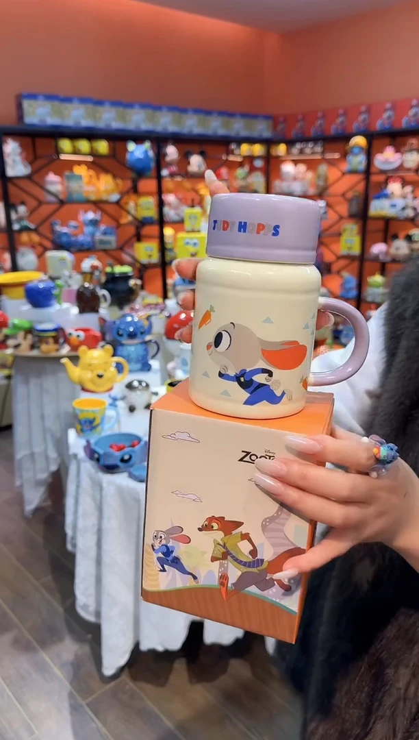 瓷片@@疯狂动物城兔子警官陶瓷带盖圆柱杯