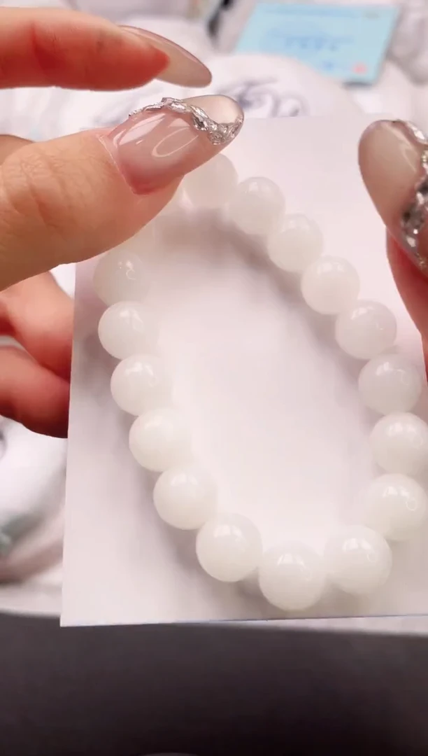 【闪购商品】和田玉手镯未镶嵌白玉手串随机10mm