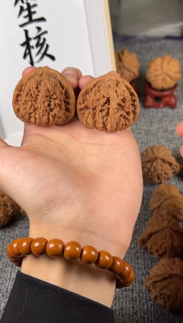 吊坠文玩核桃44尺三角楼子14号