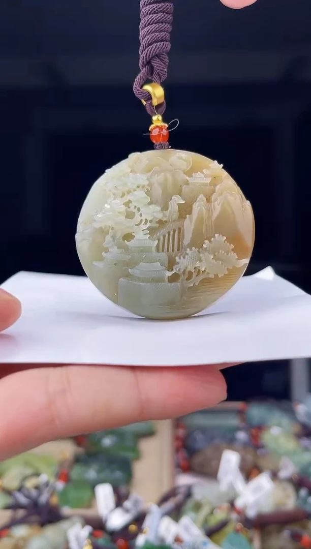 颈饰未镶嵌和田玉1