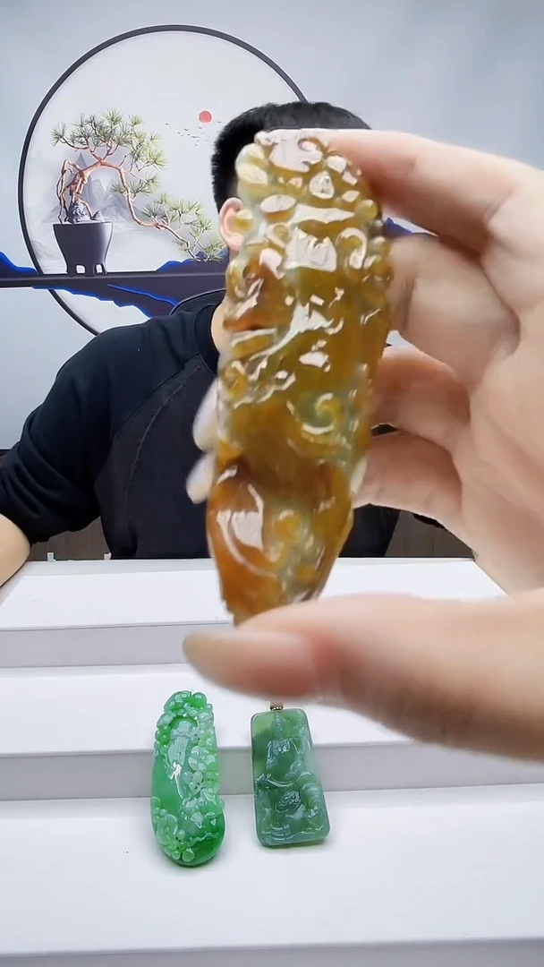 未镶嵌定制翡翠毛货挂件67