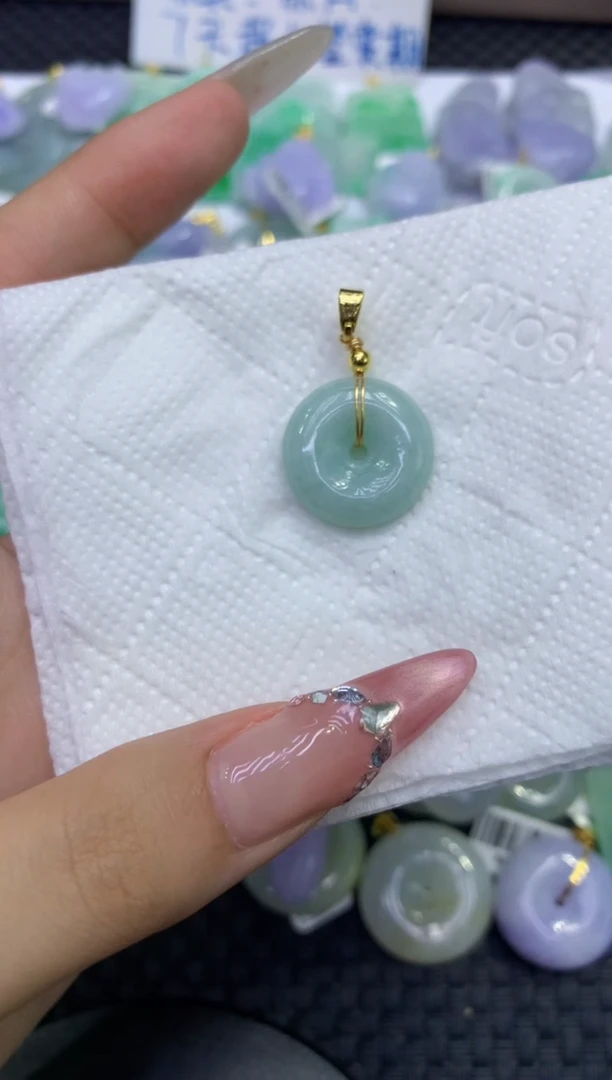 颈饰未镶嵌翡翠天然缅甸A货翡翠