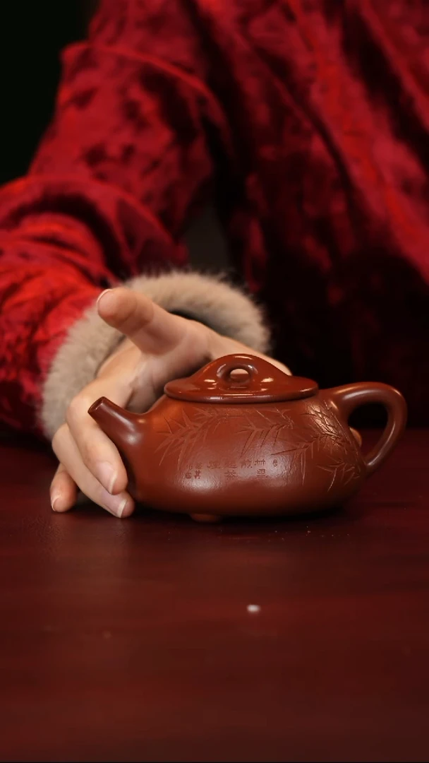 茶壶紫砂何华林--手工--景州石瓢