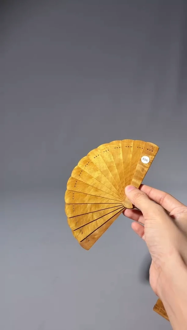 其他楠木（金丝楠）那****何834号10cm小叶桢楠掌中扇