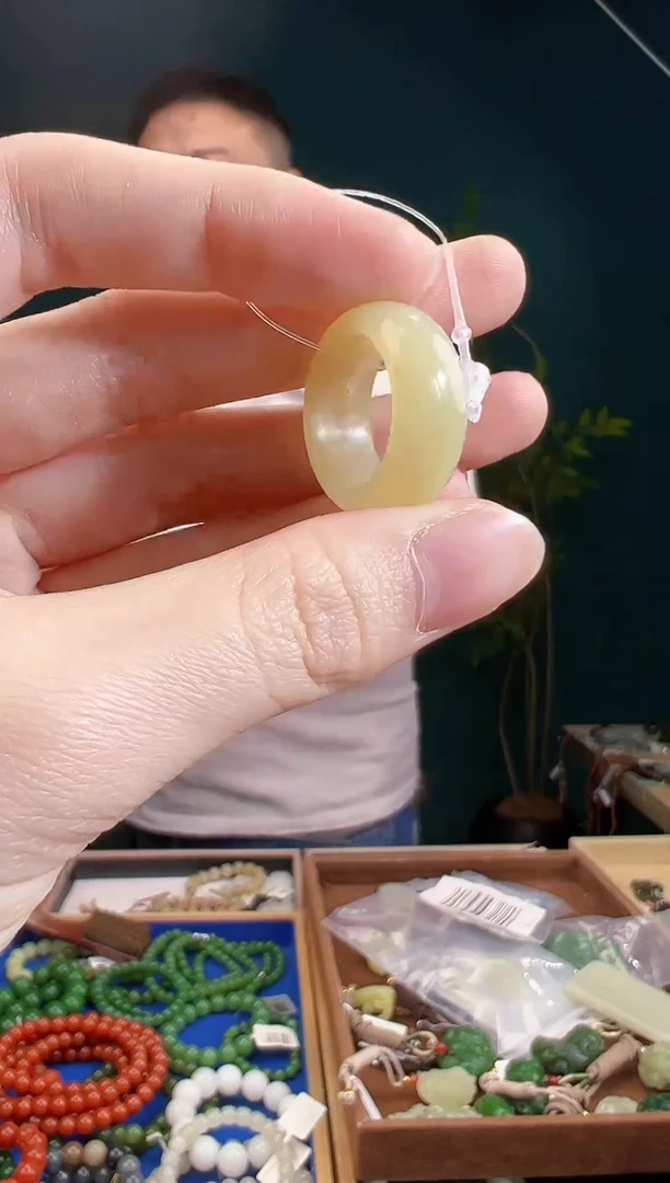 颈饰未镶嵌和田玉多样性发货 拍一单发一个