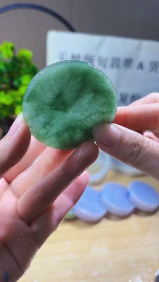 颈饰未镶嵌翡翠翡翠A货 丹 931