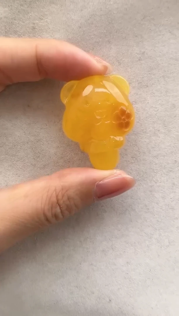 【闪购商品】琥珀裸石未镶嵌10203213-吊坠