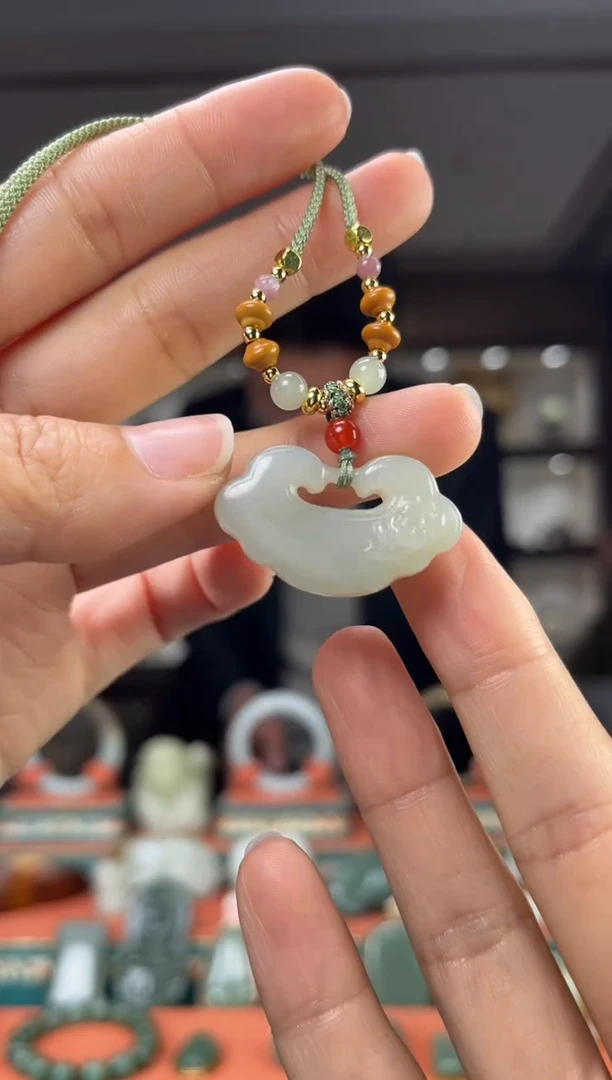 【闪购商品】和田玉颈饰未镶嵌佩佩