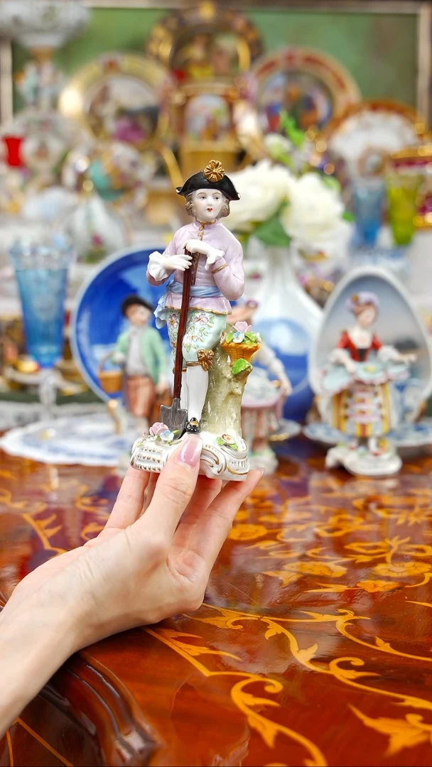 骨瓷米多家中古瓷器如图所示92