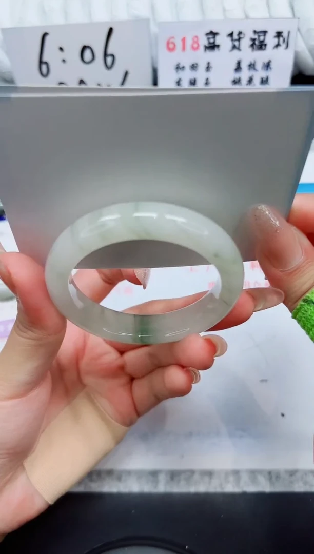 石英质玉手镯未镶嵌A9-51.6