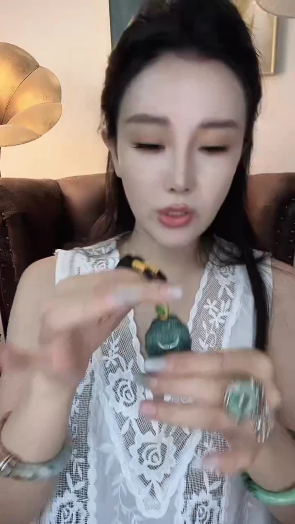 翡翠未镶嵌项链小*翡翠A828
