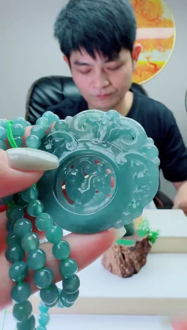 翡翠未镶嵌颈饰多样性随机发其一