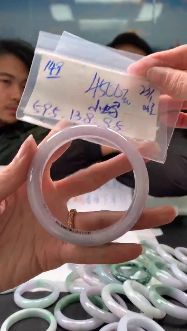 【闪购商品】翡翠手镯未镶嵌翡翠手镯 下单联系小耳机#149