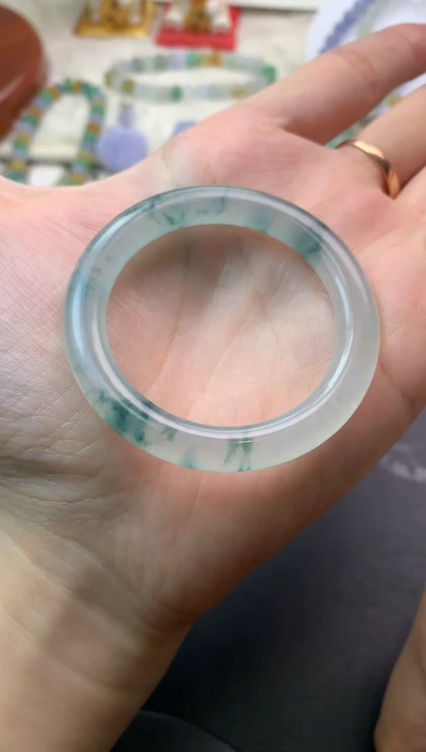 未镶嵌定制翡翠毛货