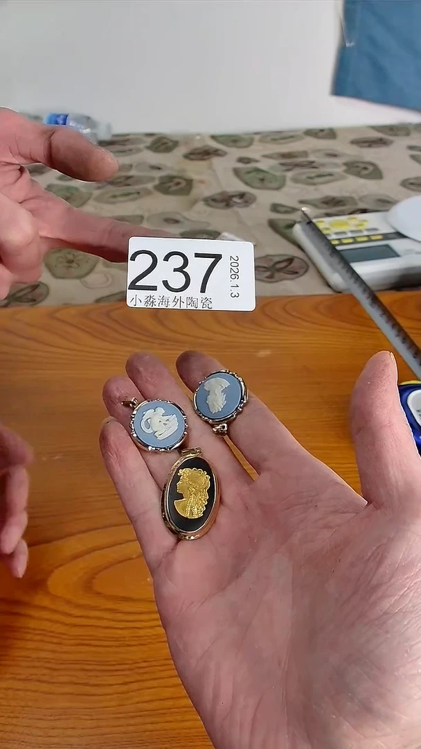 瓷片熊****经小淼海外陶瓷工艺品