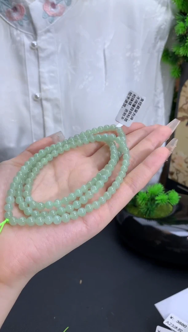 【闪购商品】翡翠手链未镶嵌卡5.2mm