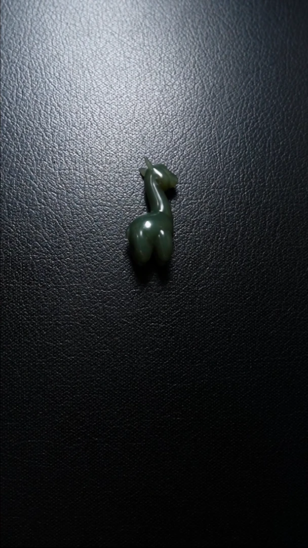 【闪购商品】和田玉颈饰未镶嵌羊驼