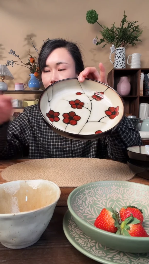 7.9英寸梅花深盘微瑕