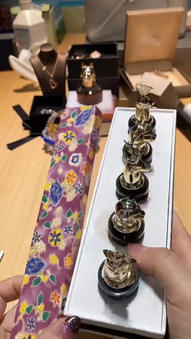 【闪购商品】瓷片锅碗瓢盆一件不剩