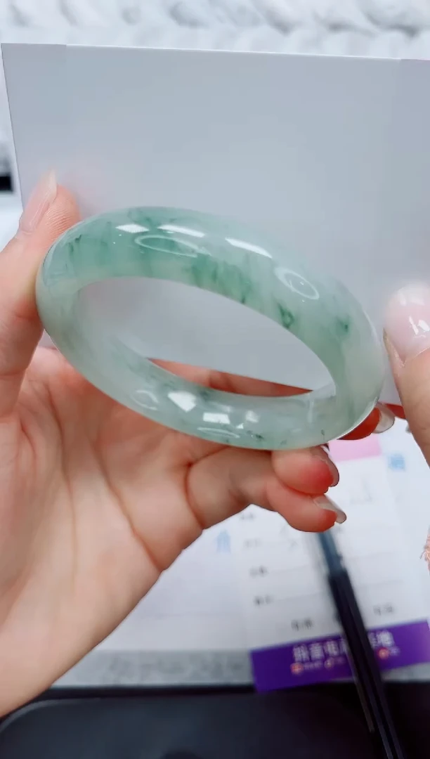 石英质玉手镯未镶嵌110-57