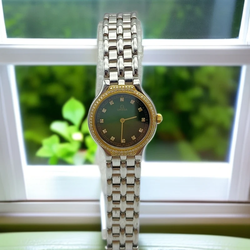 95新 Omega/欧米茄 碟飞系列/24MM/石英/后镶钻