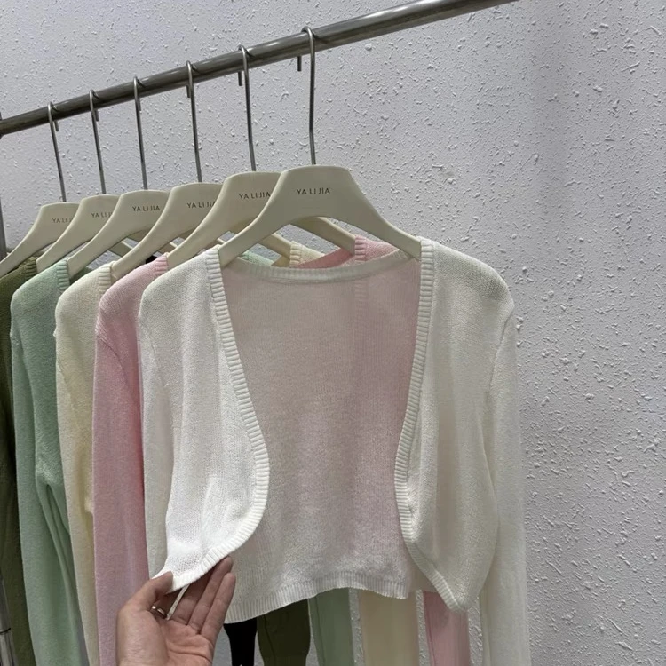 2025夏季开衫薄款上衣披肩外搭长袖短款防晒衣