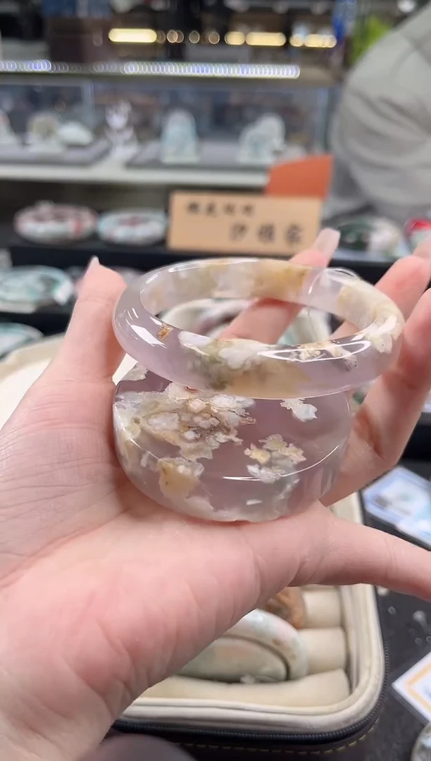未镶嵌手镯石英质玉62圈口（赠品镯心）s93420