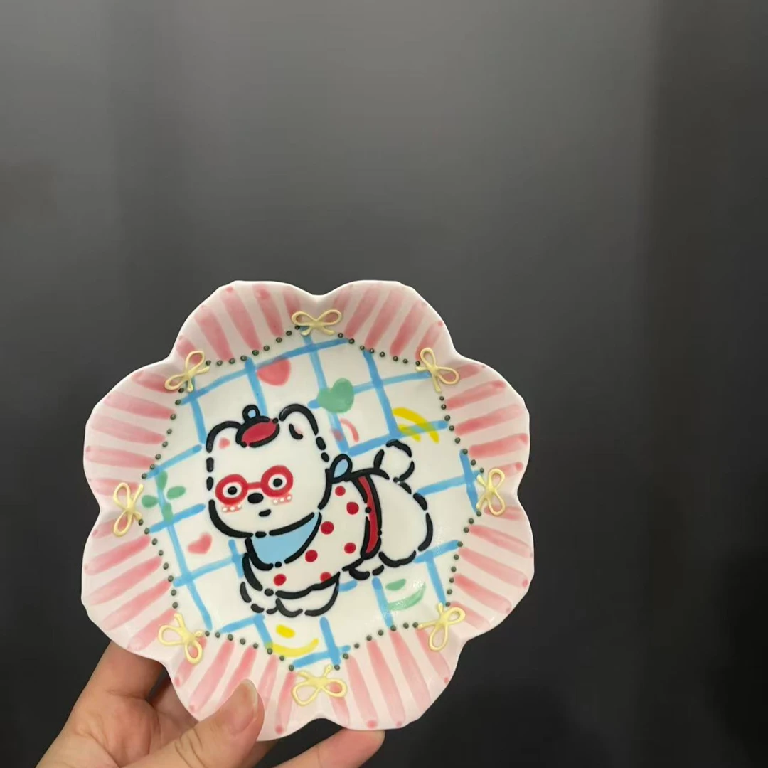 编号139西高地粉色盘子