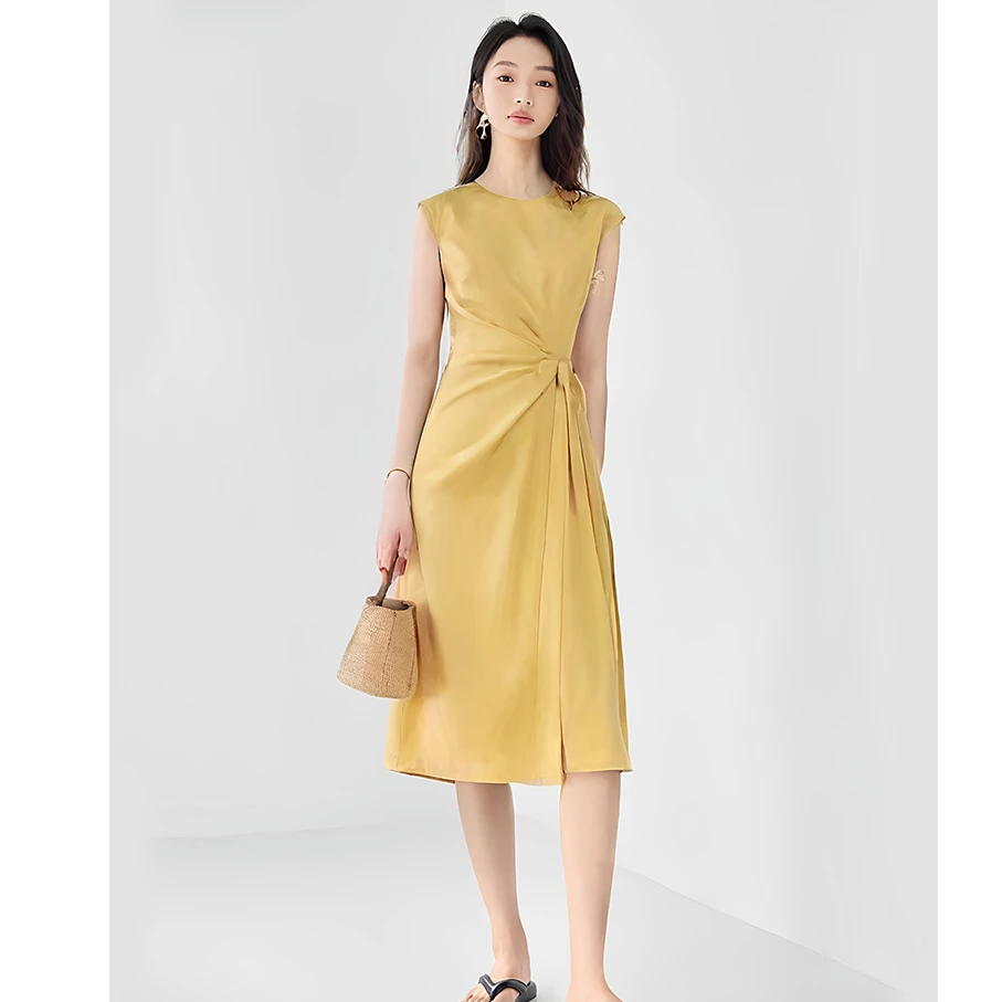 IC设计感无袖扭结收腰连衣裙女夏季2025新款A字裙