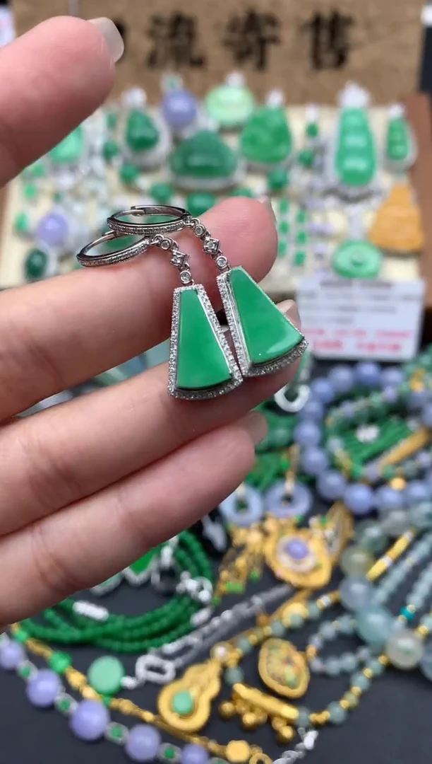 【闪购商品】翡翠耳饰18K金镶嵌207-中国好珍宝