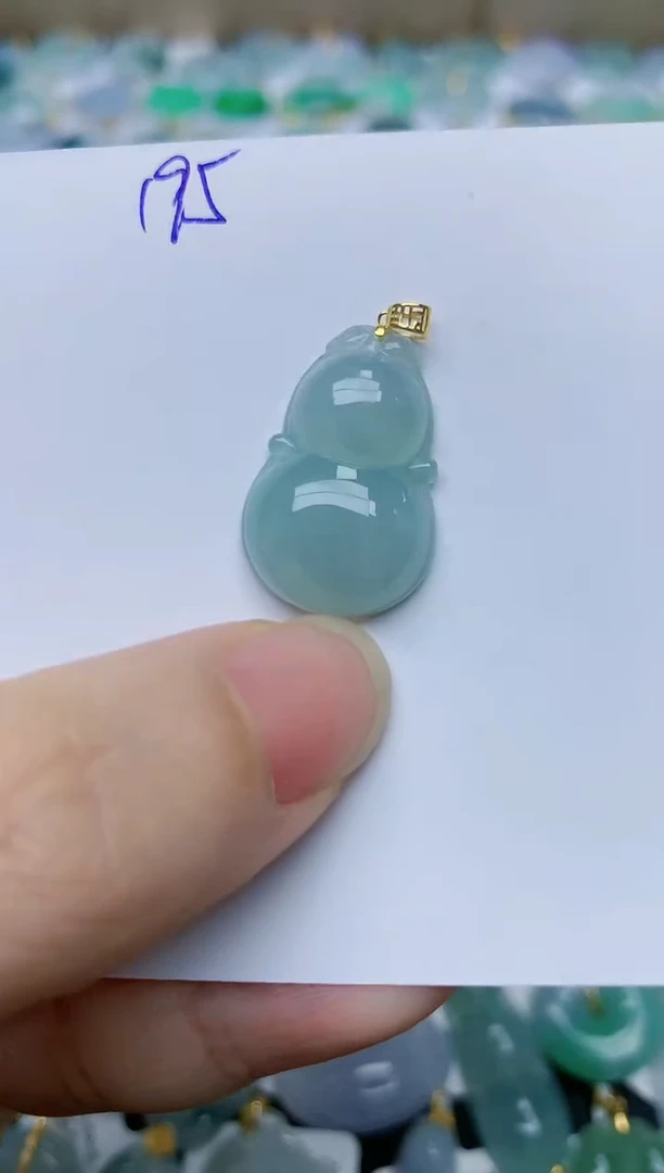 【闪购商品】翡翠颈饰18K金镶嵌天然翡翠A货