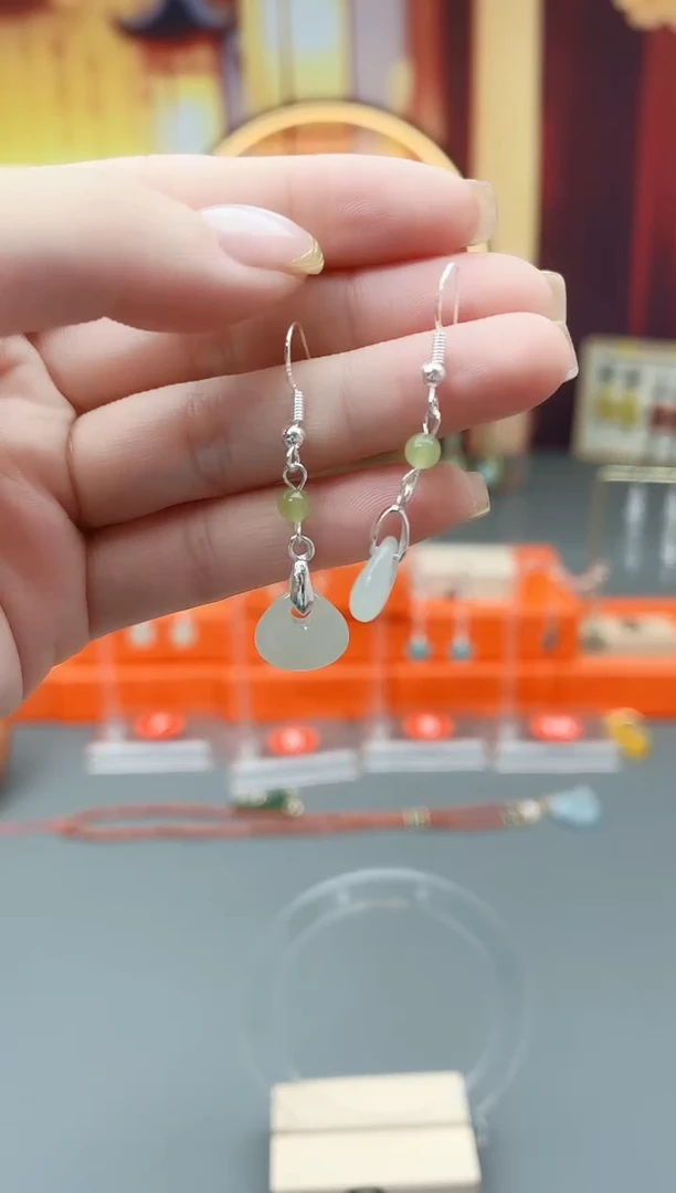 未镶嵌和田玉耳饰X03