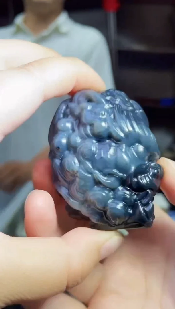 和田玉未镶嵌颈饰1