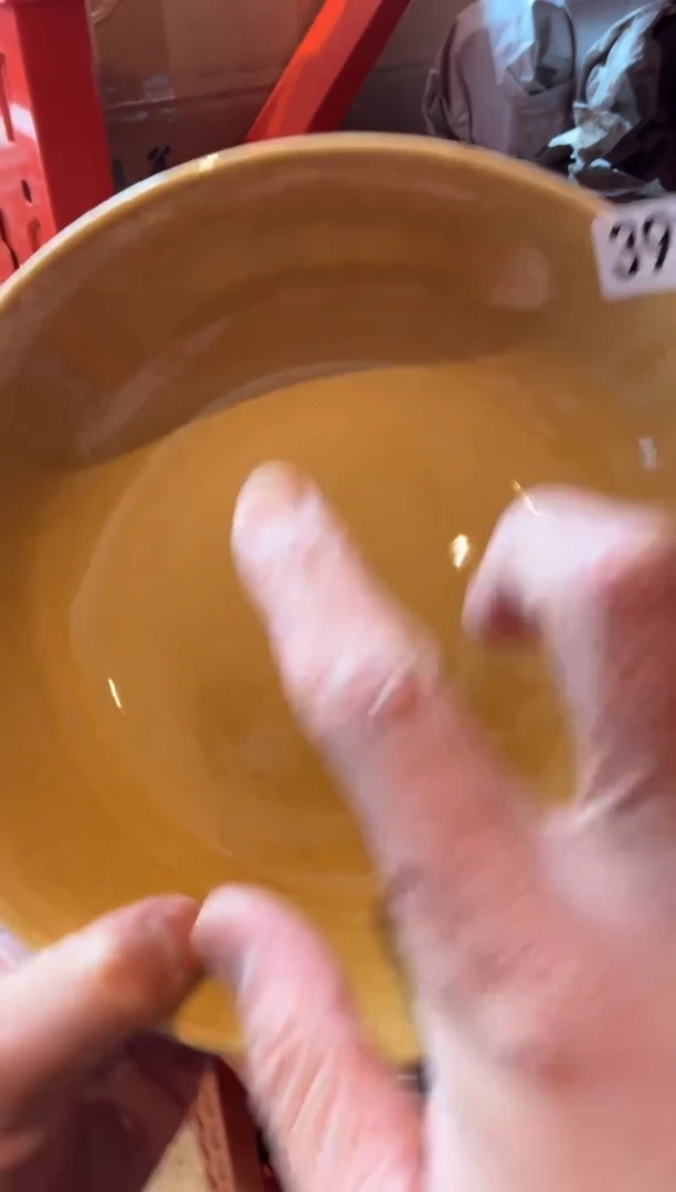 瓷片a*397微瑕蜜色深汤盘1个