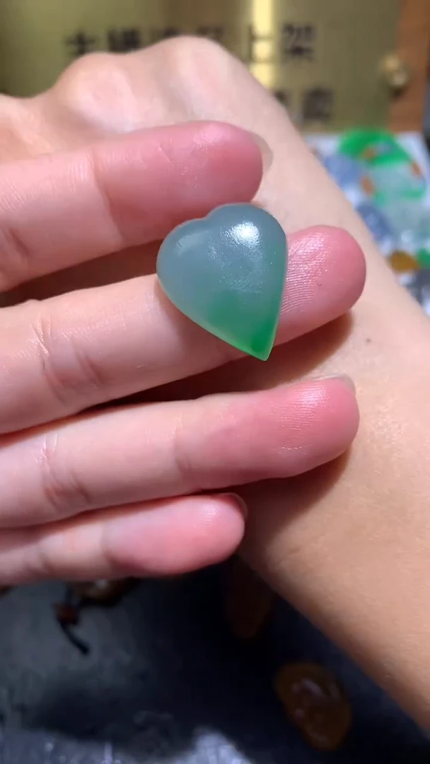 未镶嵌定制翡翠毛货