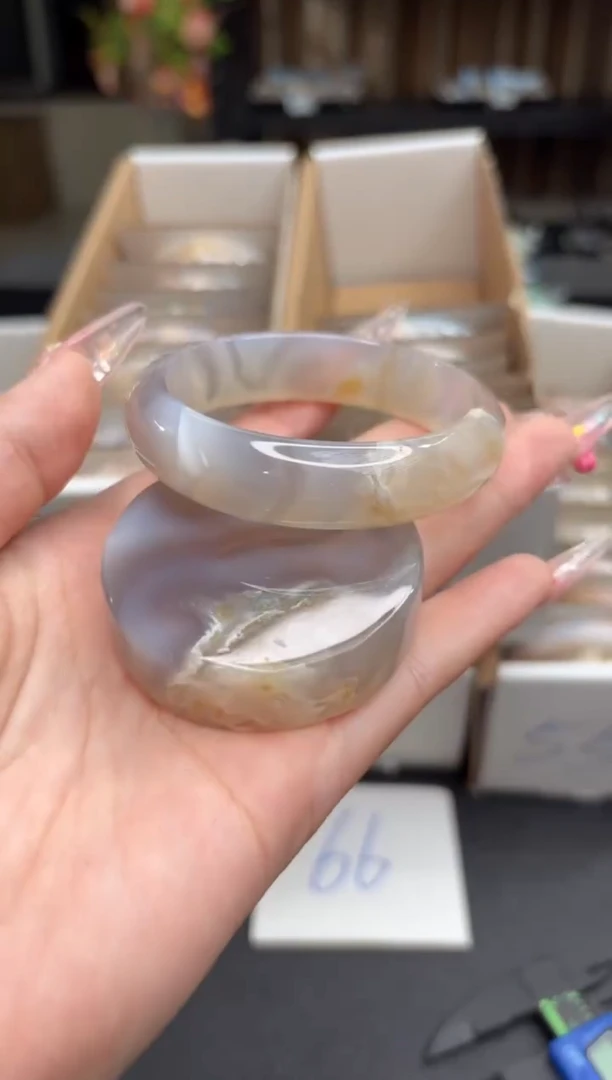 未镶嵌手镯石英质玉31(53圈赠送镯心)