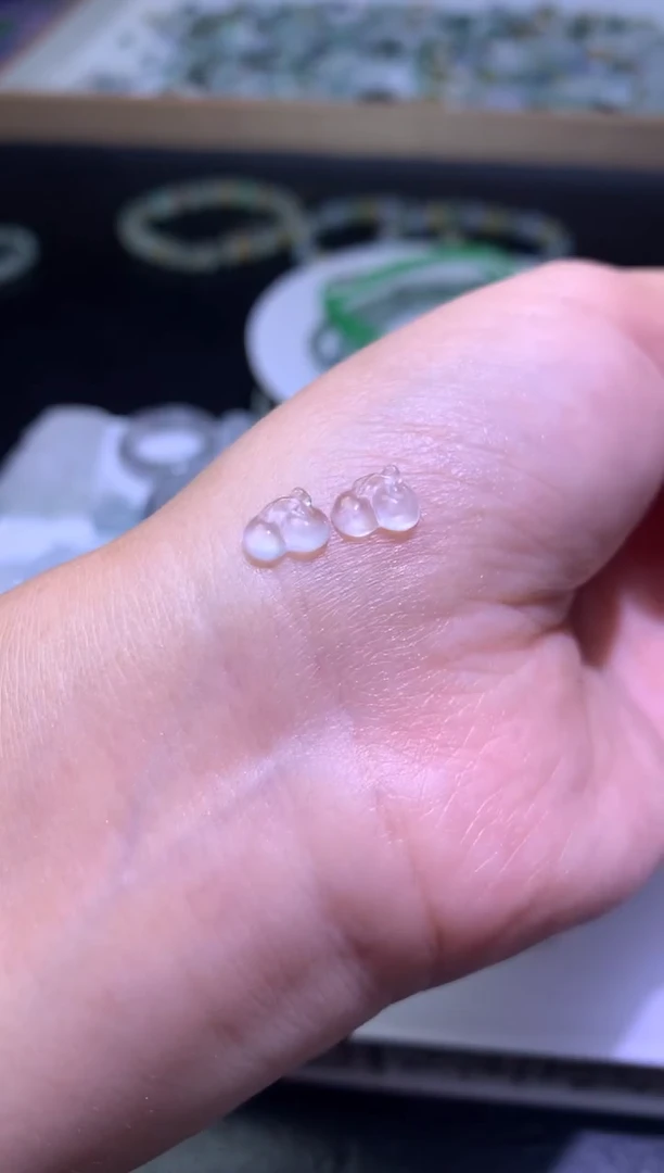 未镶嵌定制翡翠毛货