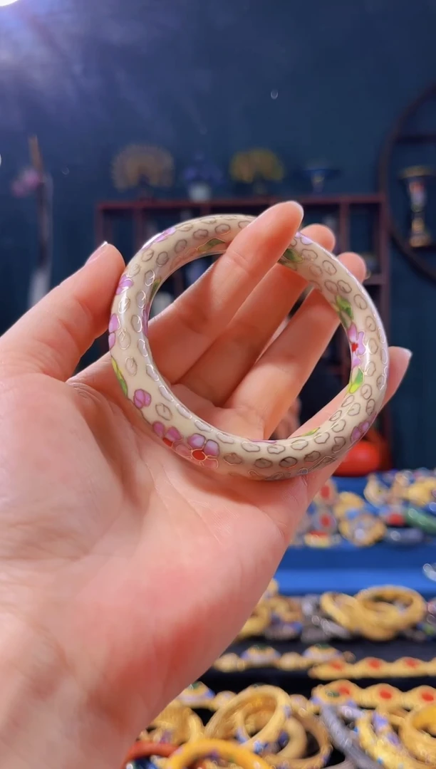 【闪购商品】非遗绝技 景泰蓝公主镯 米