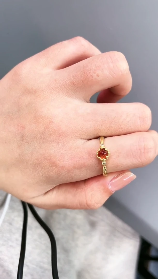 【闪购商品】石榴石戒指银S925镶嵌a002