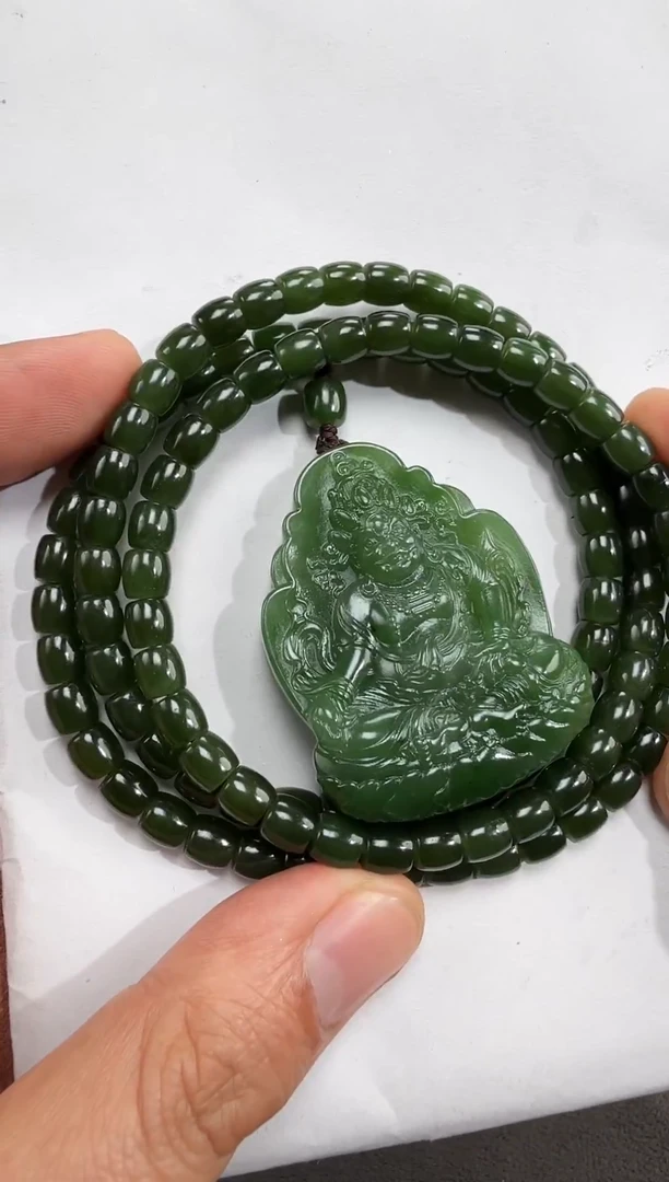 吊坠(不含链)未镶嵌和田玉男***脱和田玉精品脖颈挂坠