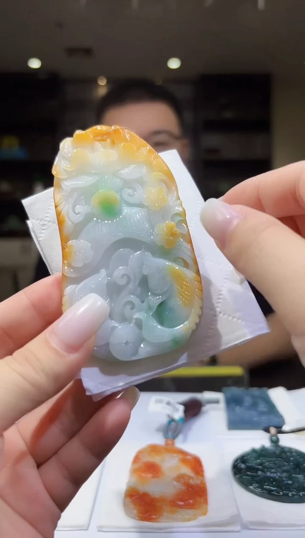 未镶嵌定制翡翠17/1116/C/年年有余