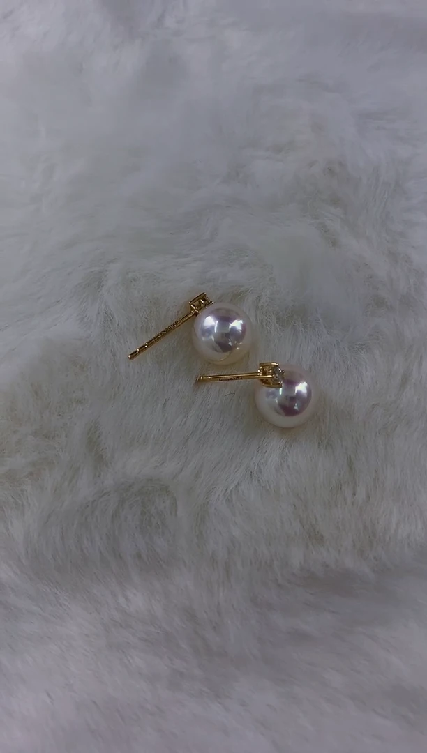 18K金镶嵌akoya王妃款耳钉海水珍珠8-8.5mm