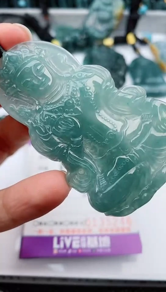 【闪购商品】翡翠颈饰未镶嵌