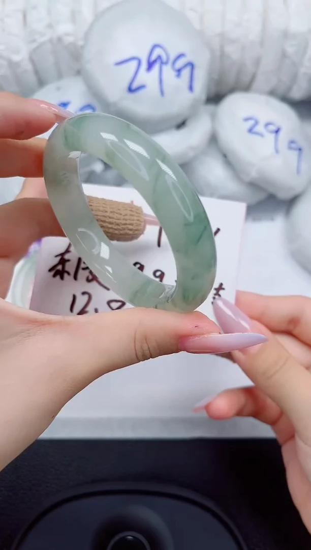 石英质玉手镯未镶嵌64-53/54