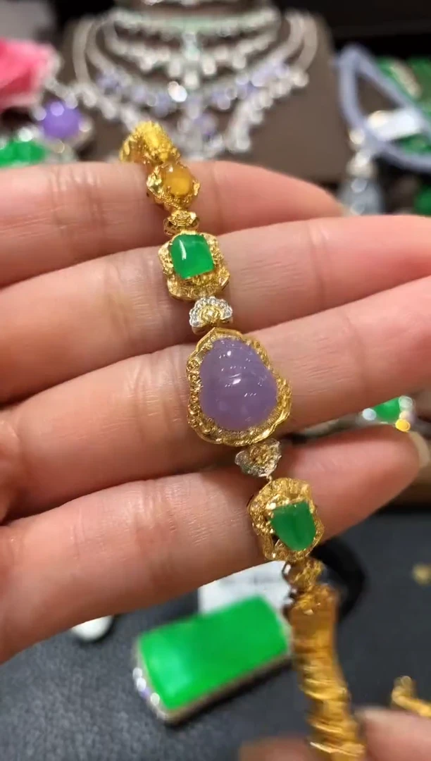 足金镶嵌手链翡翠q77