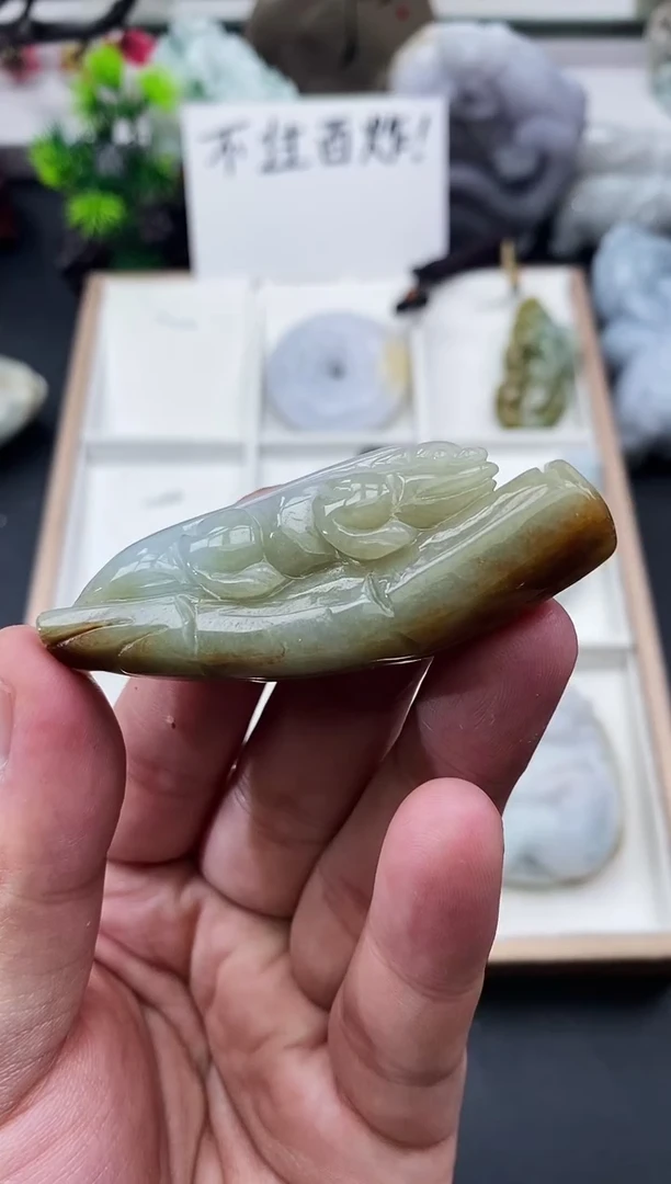 颈饰未镶嵌翡翠天然缅甸A货翡翠