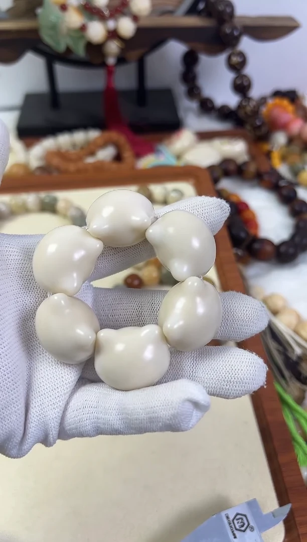 菩提根/象牙果手串?****?牙果猫猫头手捻