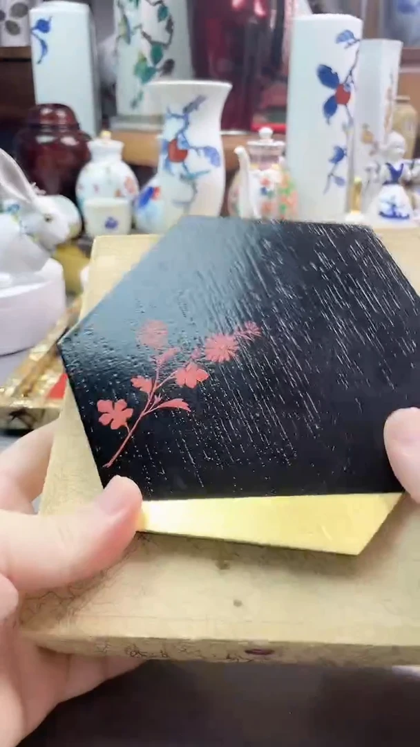 瓷片日产实木金箔盘