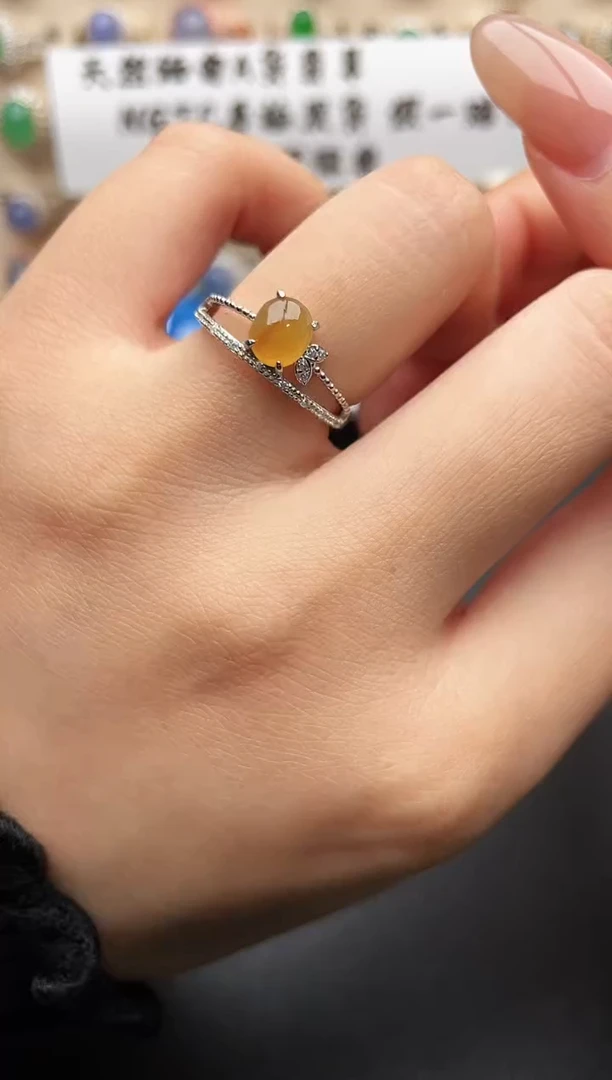 银S925镶嵌戒指翡翠一物一证一礼盒